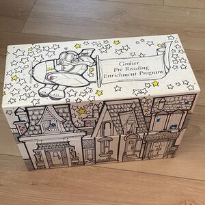 Grolier Pre Reading Enrichment Program